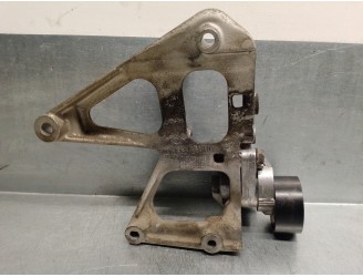 Recambio de soporte alternador para renault laguna (b56) 1.8 cat referencia OEM IAM 103524  