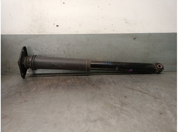 Replacement rear left shock absorber for MG MG ZS SUV (AZS1) 1.5 VTi OEM IAM reference 10825265 