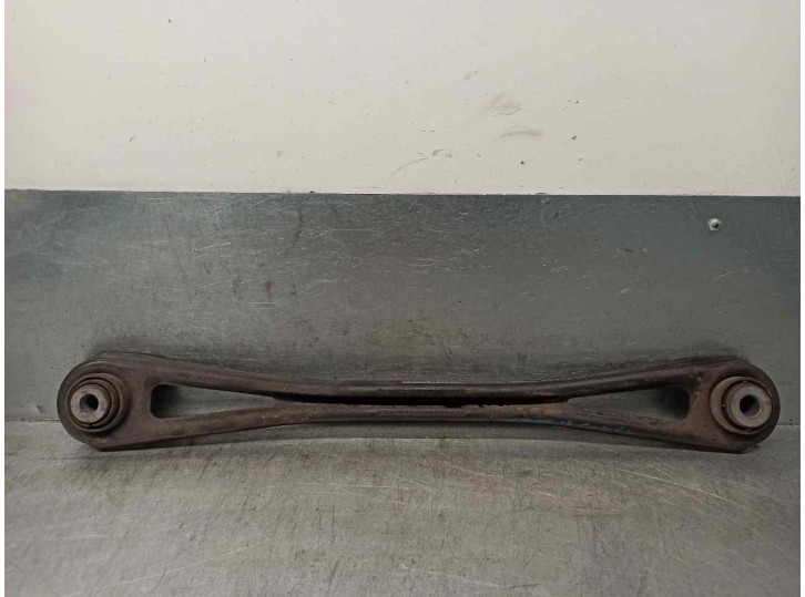 Recambio de brazo suspension inferior trasero izquierdo para audi q7 (4l) 3.0 tdi referencia OEM IAM 7L8501529A  