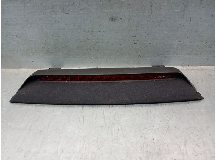 Recambio de luz central de freno para volkswagen passat b5.5 (3b3) 1.6 referencia OEM IAM 3B5945135C 1J5945121D 