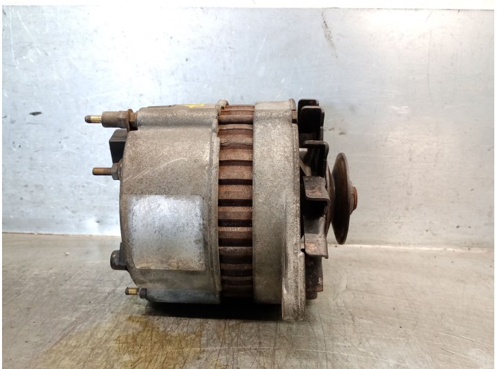Recambio de alternador para ford fiesta berl./express 1.1 cat-u referencia OEM IAM 1406045 1406045 