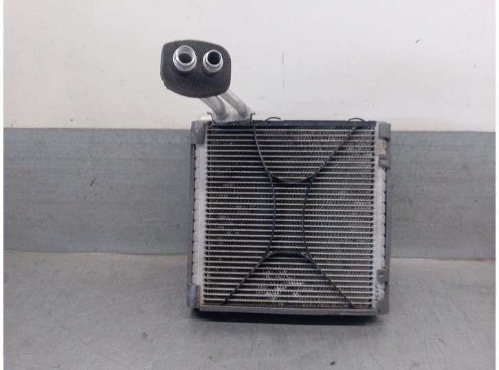 Recambio de evaporador aire acondicionado para bmw x1 (f48) sdrive 16 d referencia OEM IAM B37C15A 