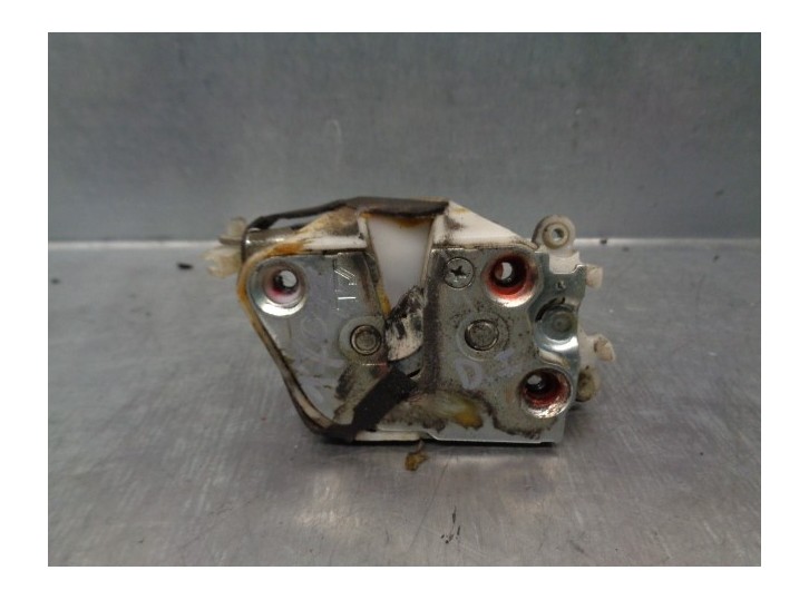 Recambio de cerradura puerta delantera izquierda para tata indica referencia OEM IAM 74SI48 5 PUERTAS