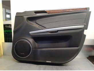 Recambio de guarnecido puerta delantera derecha para mercedes-benz clase gl (x164) 4.7 v8 referencia OEM IAM A16472004629D84 5 