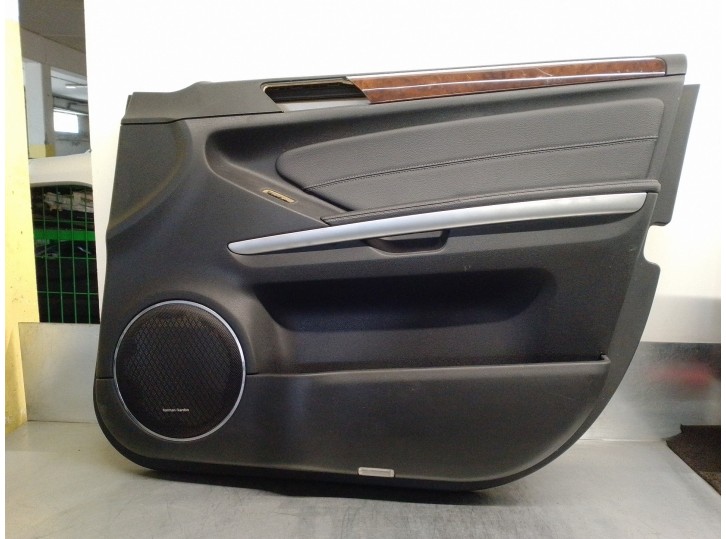Recambio de guarnecido puerta delantera derecha para mercedes-benz clase gl (x164) 4.7 v8 referencia OEM IAM A16472004629D84 5 
