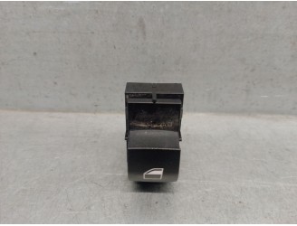 Recambio de mando elevalunas delantero derecho para bmw x1 (f48) sdrive 16 d referencia OEM IAM 920810702 