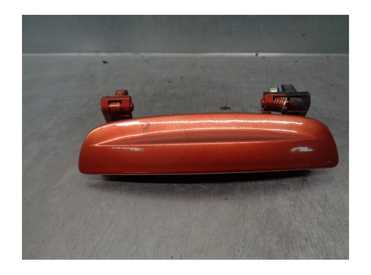Replacement front left exterior door handle for Tata Indica OEM IAM reference 267872300115 