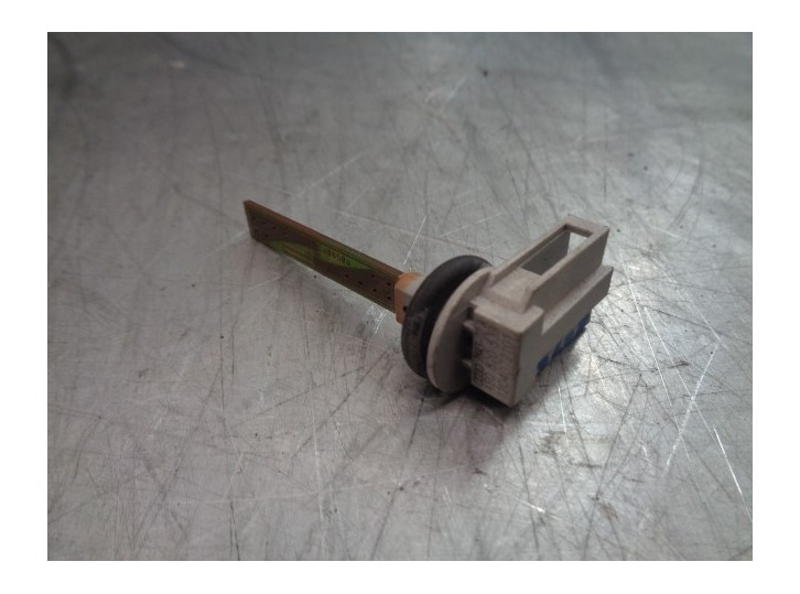 Recambio de sensor para audi q7 (4l) 3.0 tdi referencia OEM IAM 4B0820539 
