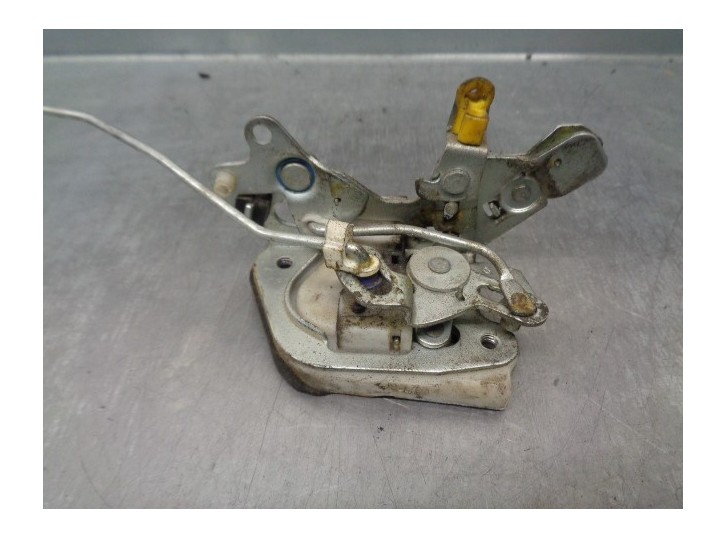 Recambio de cerradura puerta trasera derecha para tata indica referencia OEM IAM 74SI48  5 PUERTAS