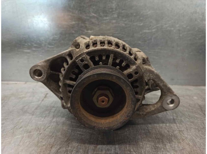 Recambio de alternador para chrysler voyager (gs) 2.4 cat referencia OEM IAM 4727220 1210003521 DENSO