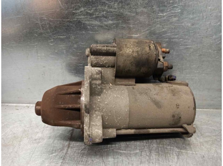 Recambio de motor arranque para chrysler voyager (gs) 2.4 cat referencia OEM IAM YS4U11000AB 4002AL 