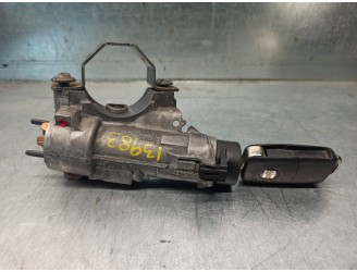 Recambio de conmutador de arranque para seat ibiza (6j5) 1.4 tdi referencia OEM IAM 4B0905851C 