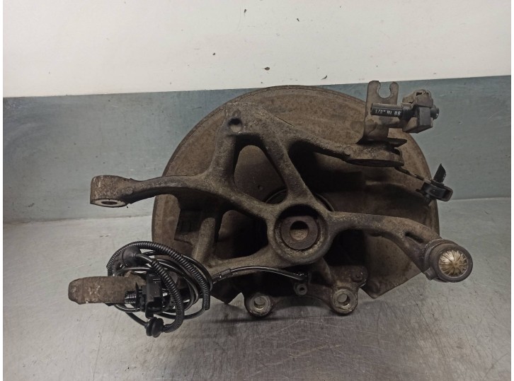 Recambio de mangueta trasera derecha para citroën c6 2.7 v6 hdi fap cat (uhz / dt17ted4) referencia OEM IAM 517629 