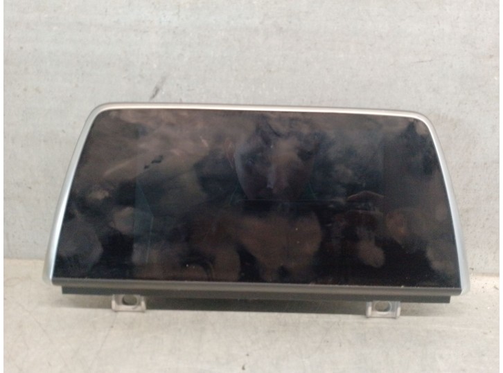 Recambio de pantalla multifuncion para bmw x1 (f48) sdrive 16 d referencia OEM IAM 6550879822201 65505A3E573 INOOLUX