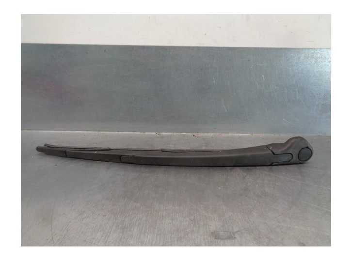 Recambio de brazo limpia trasero para citroën c4 picasso avatar referencia OEM IAM   