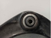 Replacement right front lower suspension arm for Citroën C4 Picasso Avatar OEM IAM reference 566792 