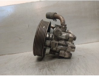 Replacement power steering pump for Hyundai Elantra (XD) 2.0 CRDi CAT OEM IAM reference 571002D200 571002D200 