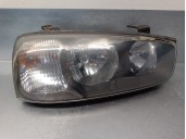 Replacement right headlight for Hyundai Elantra (XD) 2.0 CRDi CAT OEM IAM reference 921022D120 6 PINS 5 DOORS