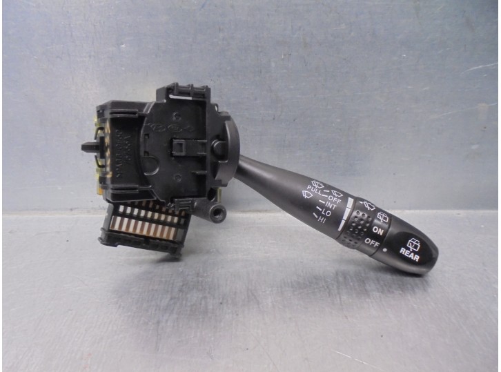 Replacement wiper control stalk for Hyundai Getz (TB) 1.5 CRDi CAT OEM IAM reference 934201C130 