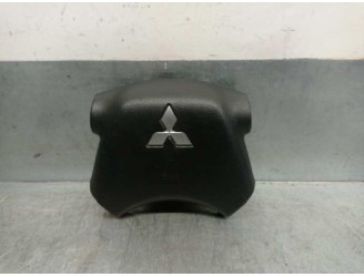 Replacement left front airbag for Mitsubishi Grandis (NA0W) 2.0 Di-D CAT OEM IAM reference MN103444 