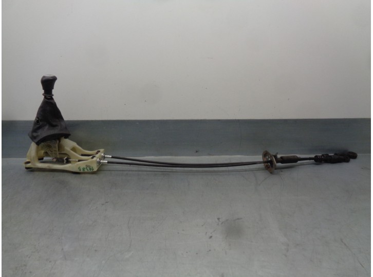 Recambio de palanca cambio para hyundai getz (tb) 1.5 crdi cat referencia OEM IAM 437001CXXX 437101C850 
