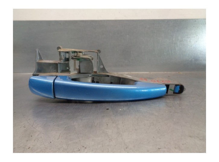 Recambio de maneta exterior delantera derecha para citroën c4 picasso avatar referencia OEM IAM 9680168580  