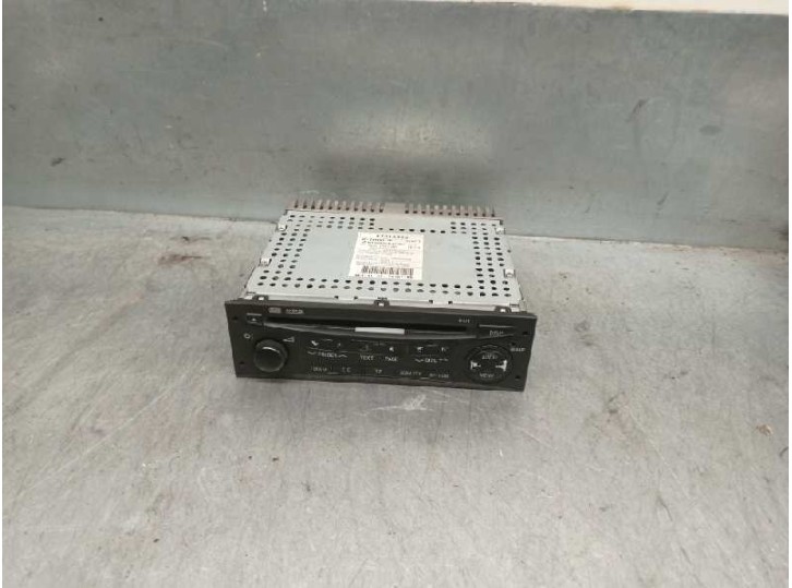 Recambio de sistema audio / radio cd para mitsubishi grandis (na0w) 2.0 di-d cat referencia OEM IAM 8701A080 