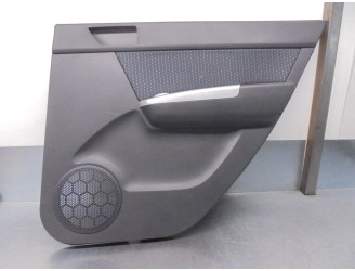 Recambio de guarnecido puerta trasera derecha para hyundai getz (tb) 1.5 crdi cat referencia OEM IAM 833041C0205S  