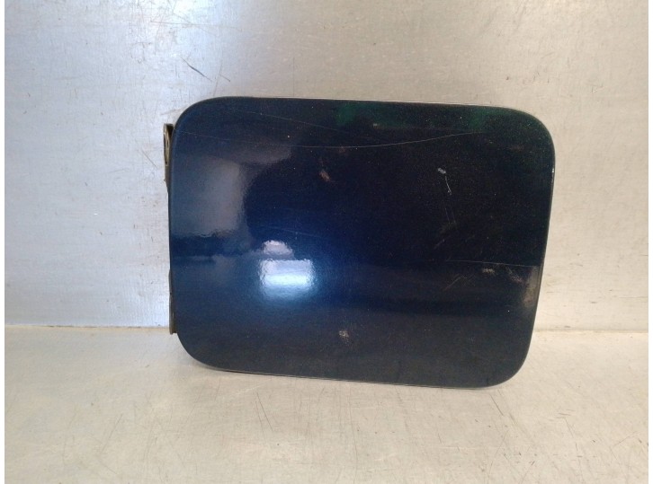 Replacement exterior fuel cap for Hyundai Elantra (XD) 2.0 CRDi CAT OEM IAM reference 695102D201 