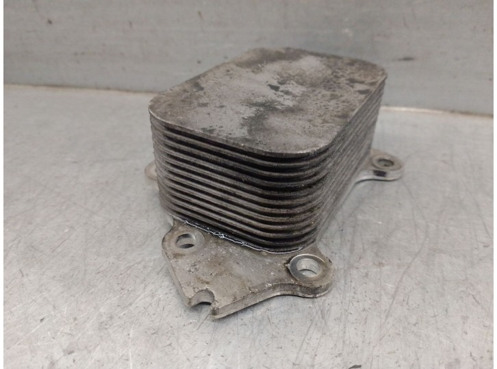 Recambio de enfriador aceite motor para mazda 2 (de_, dh_) 1.4 mzr-cd referencia OEM IAM Y40114700 Y40114700 