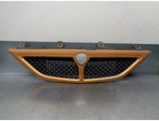 Recambio de rejilla delantera para lancia lancia y 1.1 cat referencia OEM IAM 46522599 