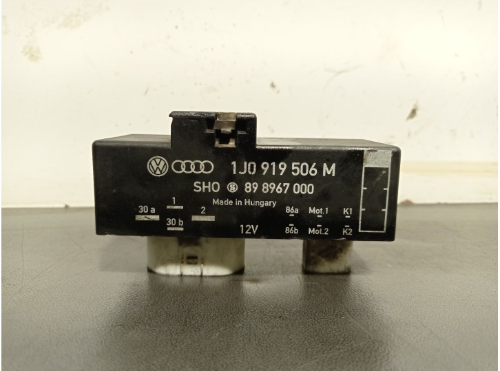 Recambio de caja precalentamiento para seat ibiza (6l1) 1.9 sdi referencia OEM IAM 1J0919506M  898967000 SHO