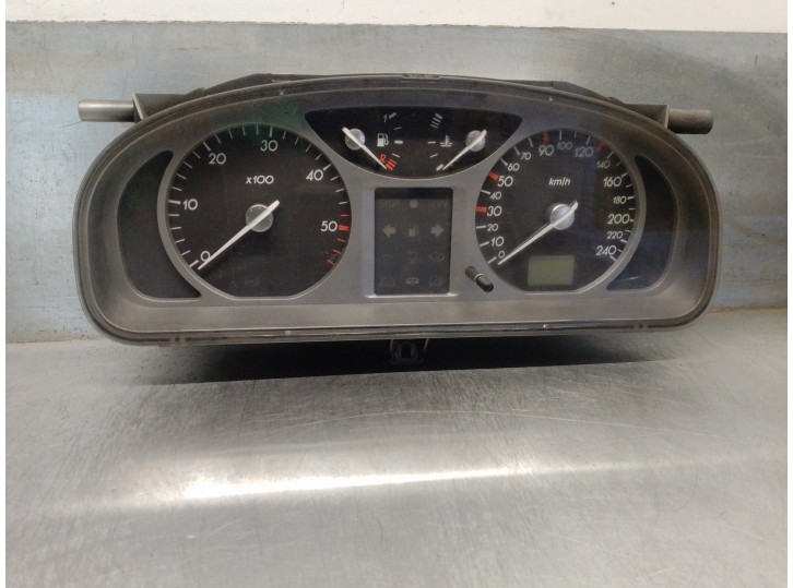 Recambio de cuadro instrumentos para renault laguna ii (bg0) 2.2 dci turbodiesel referencia OEM IAM 8200328442 501018630081 