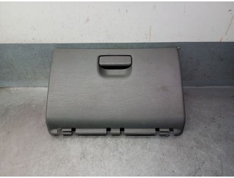 Replacement glove box for Chrysler Voyager IV (RG, RS) 2.8 CRD OEM IAM reference SC89BD5AA SC89BD5AA 