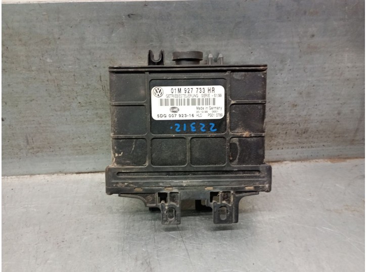 Recambio de centralita cambio automatico para audi a3 (8l1) 1.9 tdi referencia OEM IAM 01M927733HR 01M927733HR 5DG00792316 HELLA