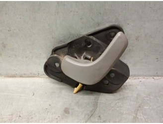 Recambio de maneta interior delantera izquierda para chrysler voyager iv (rg, rs) 2.8 crd referencia OEM IAM RT77BD5AA RT77BD5AA