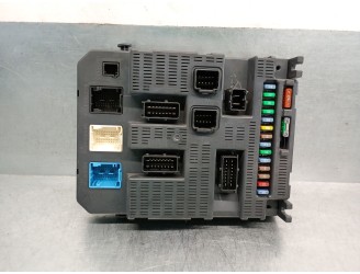 Recambio de caja reles / fusibles para citroën c8 2.0 hdi cat (rhk / dw10uted4) referencia OEM IAM 9663798480 