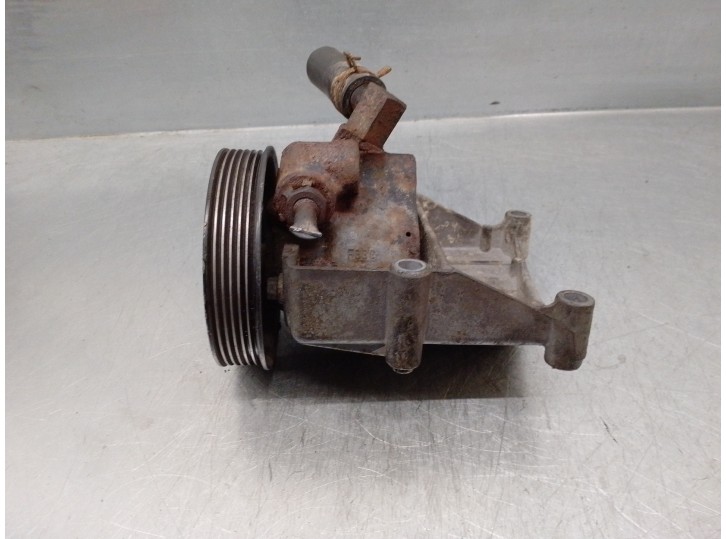 Recambio de bomba servodireccion para ford fiesta berlina 1.25 16v cat referencia OEM IAM 3907535 