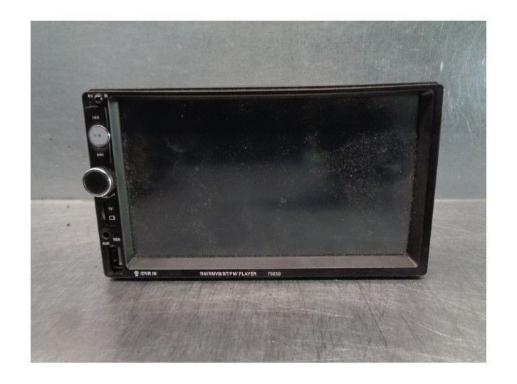 Replacement multifunction display for Peugeot 407 SW SR Confort OEM IAM reference 3923861 