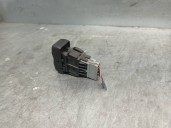 Recambio de boton luneta para dacia logan mcv 1.5 dci diesel cat referencia OEM IAM 399387 