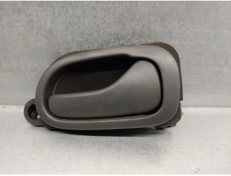 Recambio de maneta interior trasera derecha para renault safrane (b54) 2.2 dt (b54g) referencia OEM IAM 7700816565  5 PUERTAS