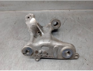Recambio de soporte motor derecho para renault megane iv berlina 5p 1.2 tce energy referencia OEM IAM 548500910R  