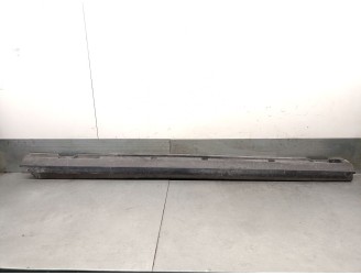 Recambio de faldon lateral para land rover range rover evoque (l538) 2.0 d 4x4 referencia OEM IAM BJ3210154AB LR027282 