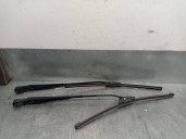 Replacement front right wiper arm for Dacia Logan MCV 1.5 DCI diesel CAT OEM IAM reference 820062437 