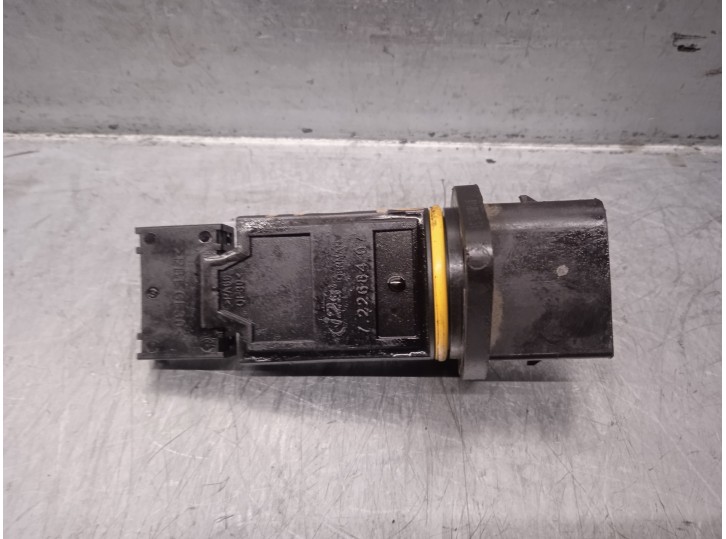 Recambio de caudalimetro para mercedes-benz clase m (w163) 2.7 cdi 20v cat referencia OEM IAM 72268407  