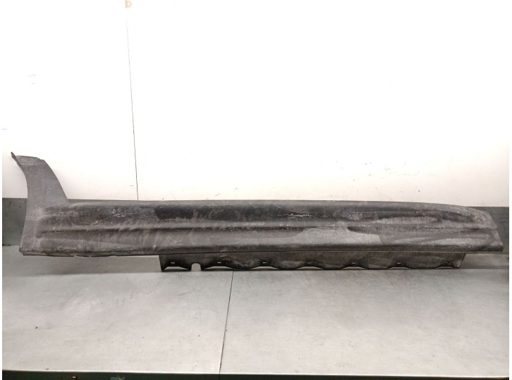 Replacement side skirt for BMW X3 (E83) 2.0 D OEM IAM reference 51633401810 51633401810 