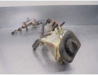 Recambio de bomba freno para nissan trade referencia OEM IAM 2676047003  