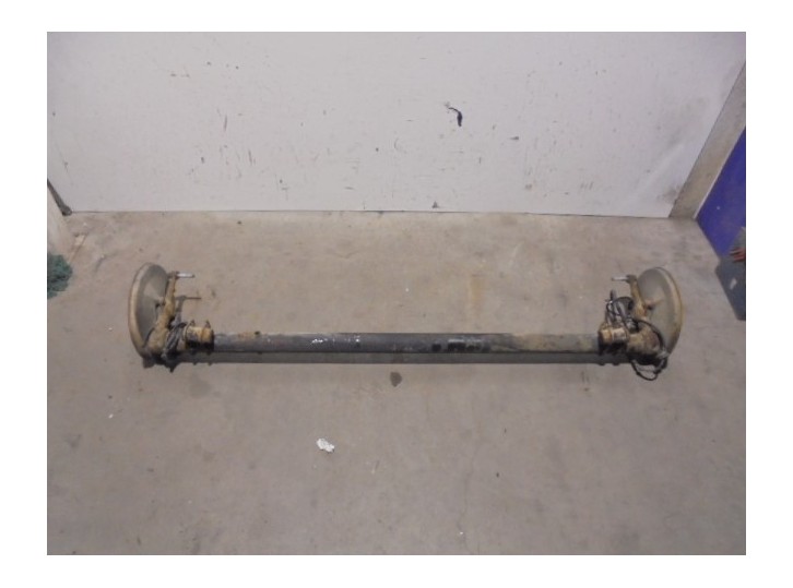 Recambio de puente trasero para saab 9000 cd 2.3 cd turbo referencia OEM IAM PARA DISCOS 4 AGUJEROS BURRA 20