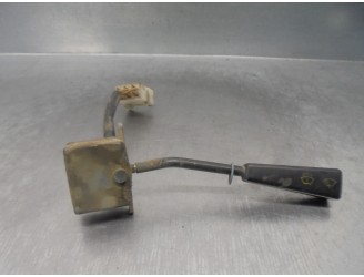 Recambio de mando limpia para nissan trade referencia OEM IAM 4773098 