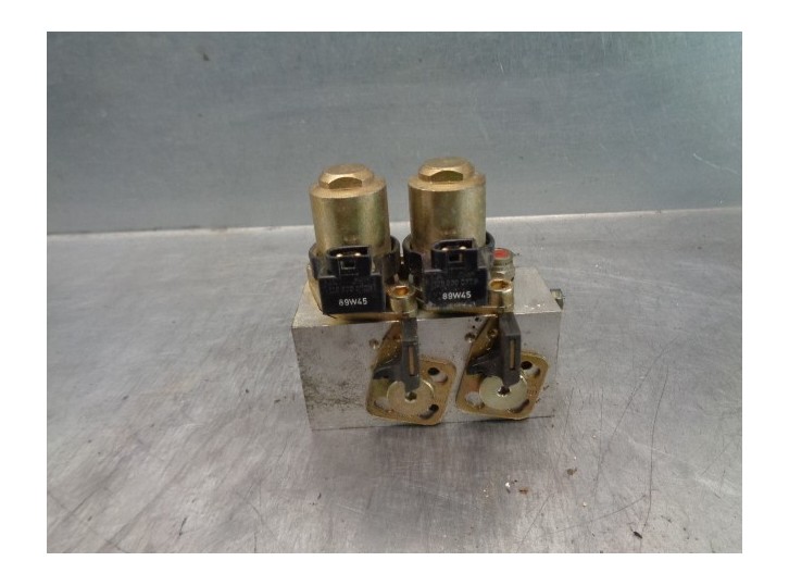 Recambio de valvula para mercedes-benz clase sl (w129) 300 (129.061) referencia OEM IAM A0005453365  